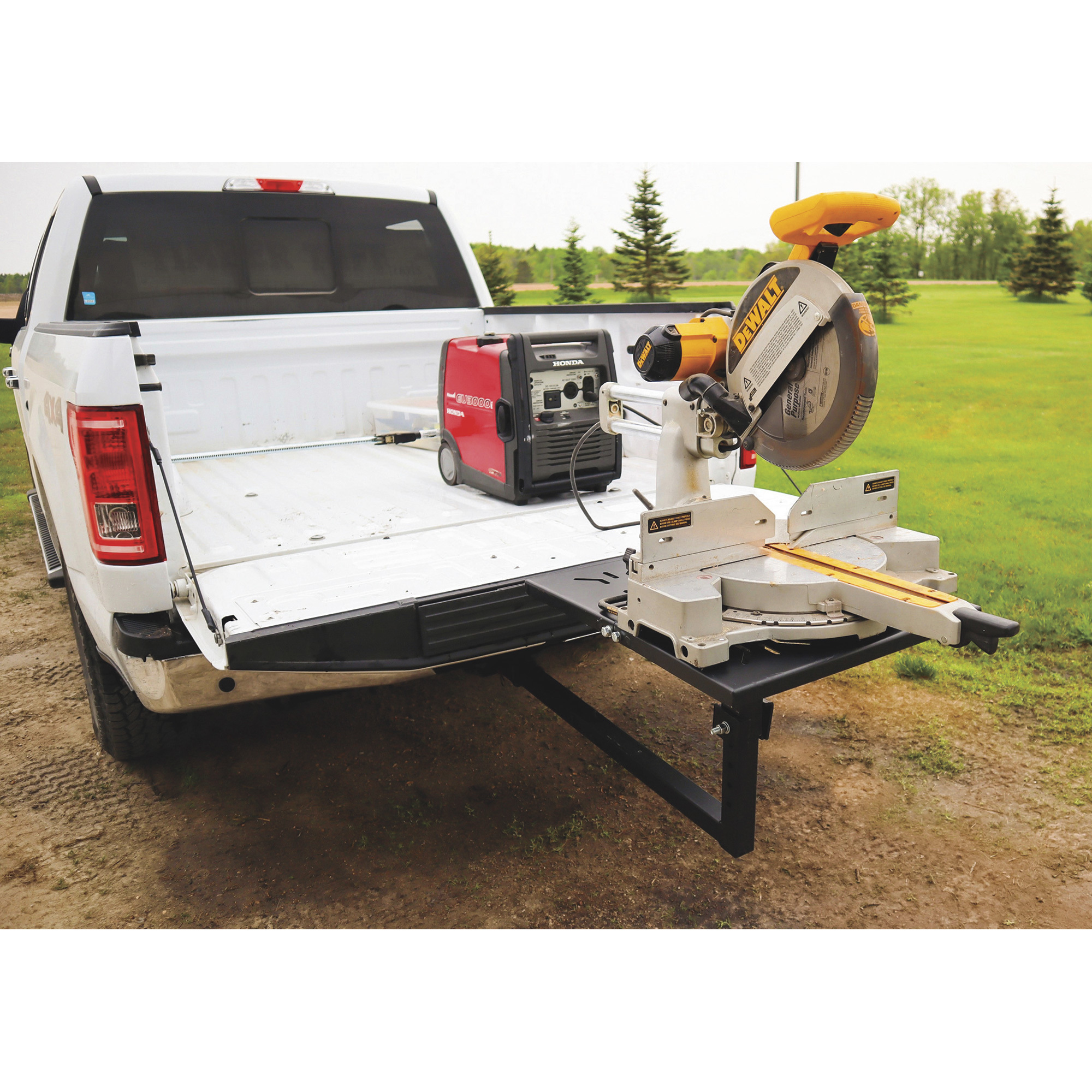 Tow Tuff Hitch-Mount Folding Work Bench, 24in. x 22in., Model# TTF-2422FWB
